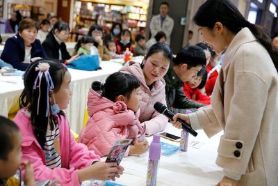 星光夢工廠中秋親子游園會招募 月餅香中賞魔術，親子互動贏大獎